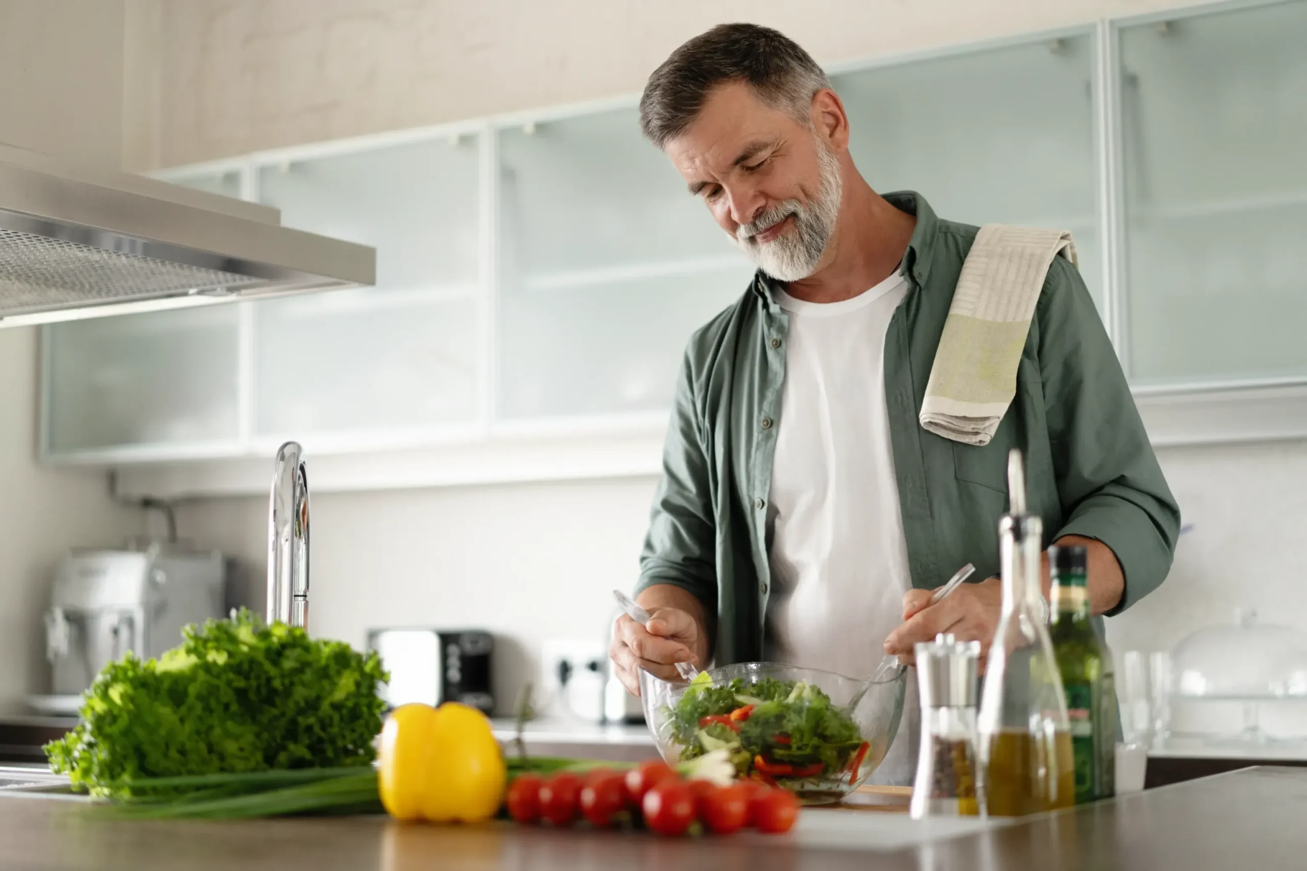 How the Inflammation Diet Can Help (or Hurt) Your Chronic Back Pain